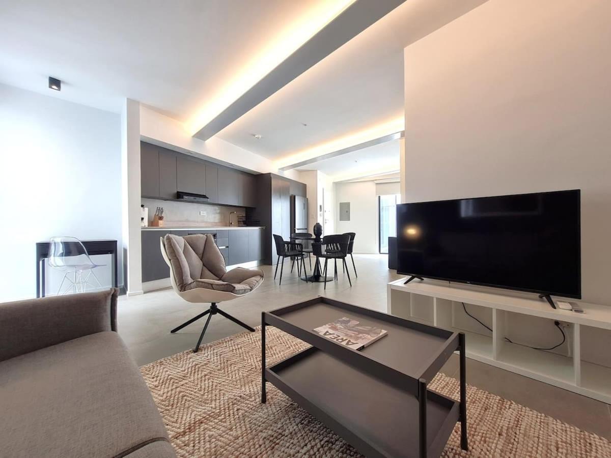 Designer 2Br With Pool In Casco Antiguo Cidade do Panamá Exterior foto